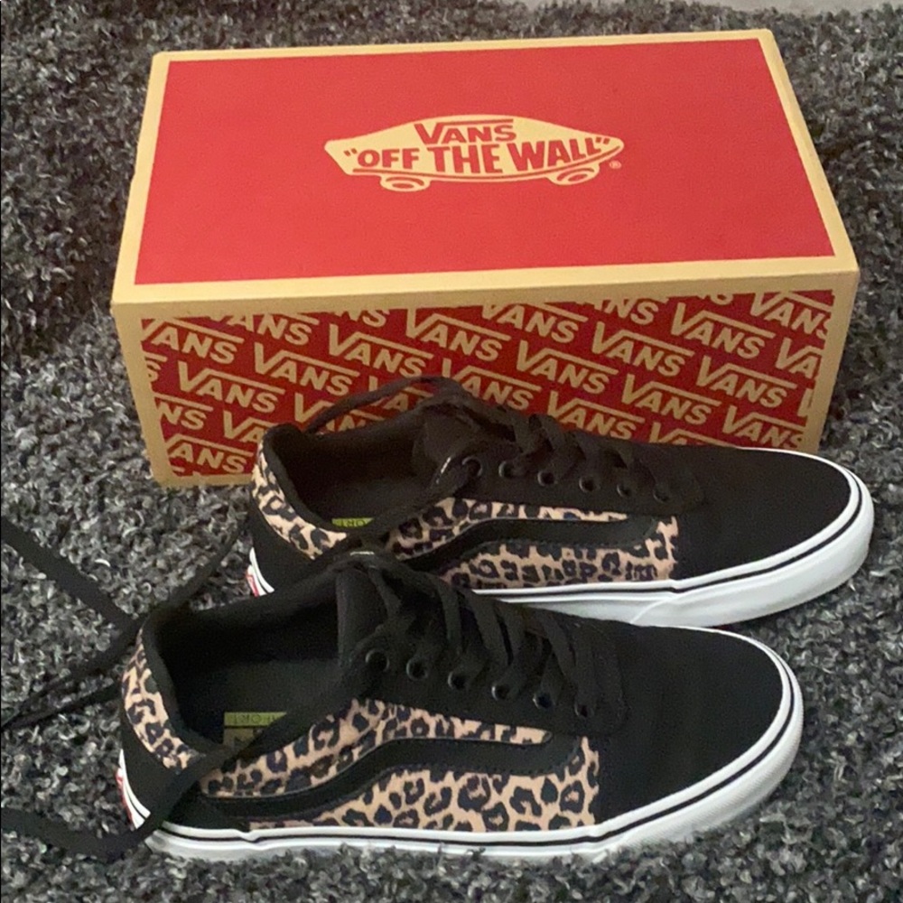 Cheetah Vans Women’s Shoes Size 8